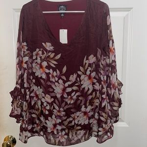 Womens XL NWT burgundy bell sleeve blouse